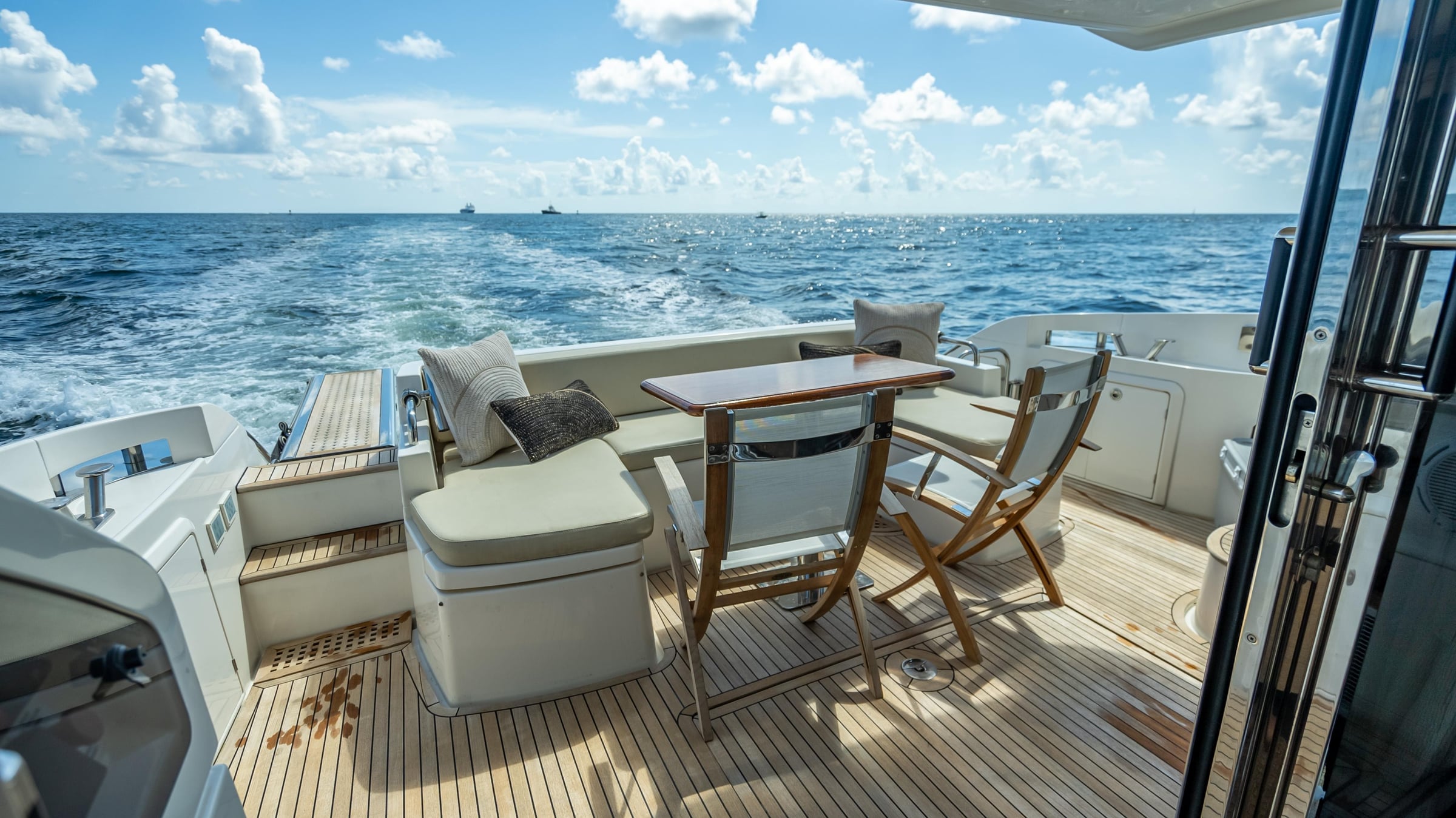 Flybridge XL